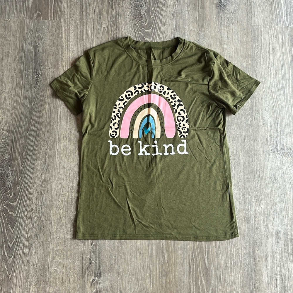 Olive Green "Be Kind" Short Sleeve Graphic Tee